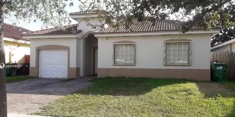 22601 SW 103rd Ct, Cutler Bay, FL 33190