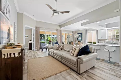 8241 Tobago Ln, Wellington, FL 33414