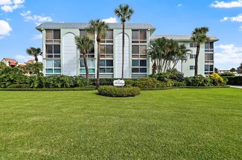 120 Celestial Way #201, Juno Beach, FL 33408