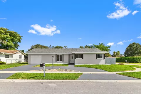 6575 Whispering Wind, Delray Beach, FL 33484