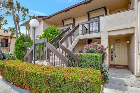 2217 SW 15th St #235, Deerfield Beach, FL 33442