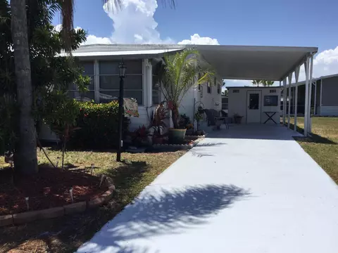 11 SE Hernando Ln, Port Saint Lucie, FL 34952