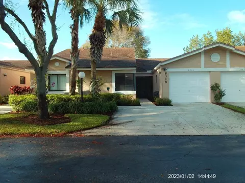 8378 Springlake #E, Boca Raton, FL 33496