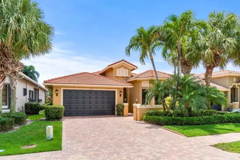 6927 Boscanni Dr, Boynton Beach, FL 33437