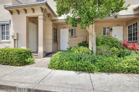 1964 Freeport #1964, Riviera Beach, FL 33404