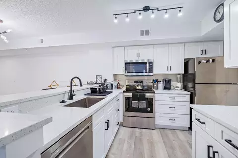 260 Village Blvd #5105, Tequesta, FL 33469