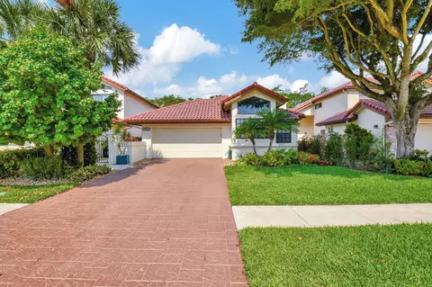 21795 Town Pl, Boca Raton, FL 33433