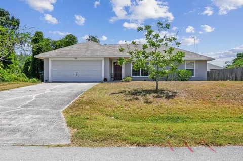201 Certosa Ave NE, Palm Bay, FL 32907