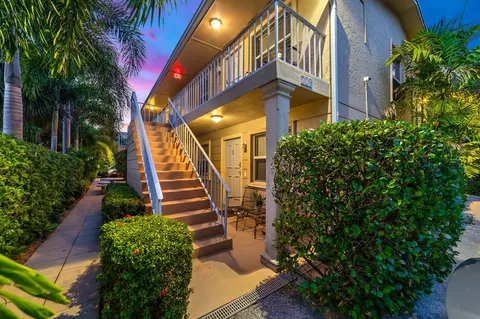 720 N Street 1-6 #1-6 (ENTIRE ), West Palm Beach, FL 33401