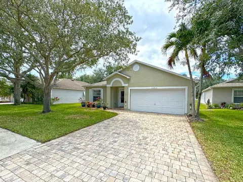 1405 10th Mnr, Vero Beach, FL 32960