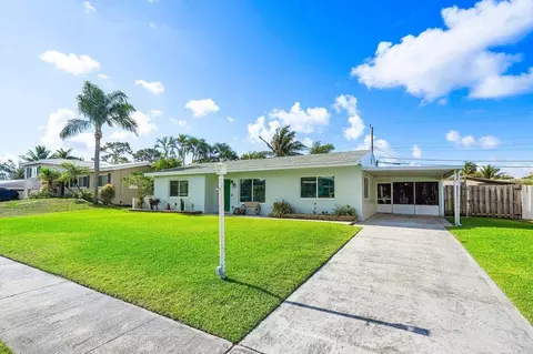 1713 Katherine Ct, Lake Worth, FL 33461