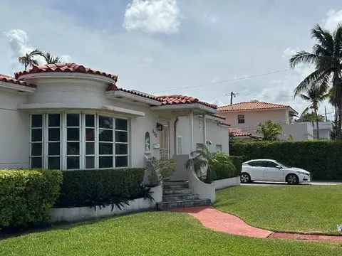 500 92nd St, Surfside, FL 33154