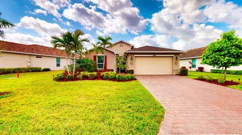 10190 SW Coral Tree Cir, Port Saint Lucie, FL 34987