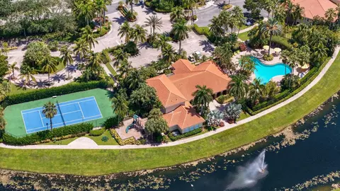15155 Michelangelo #202, Delray Beach, FL 33446