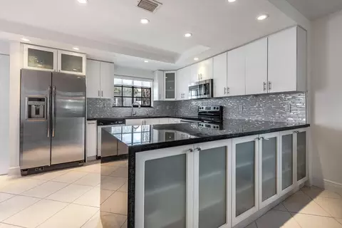 15847 Loch Maree Ln #2201, Delray Beach, FL 33446