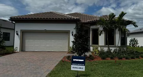 862 SE Courances Dr, Port Saint Lucie, FL 34984
