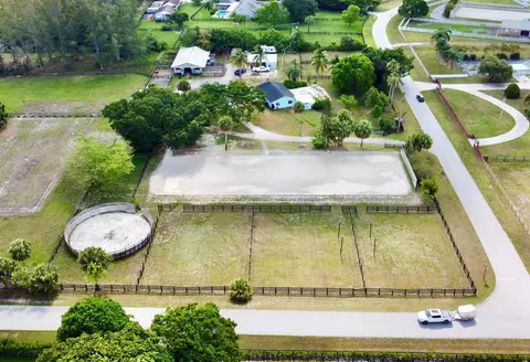 514 Cindy Circle Ln, Wellington, FL 33414