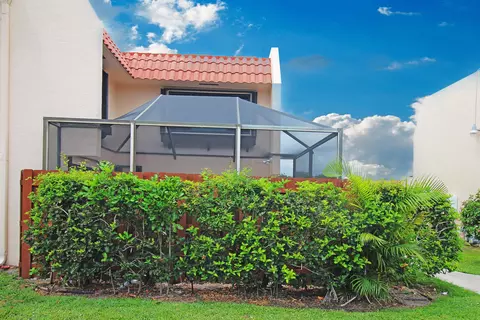6322 Seven Springs Blvd #C, Greenacres, FL 33463