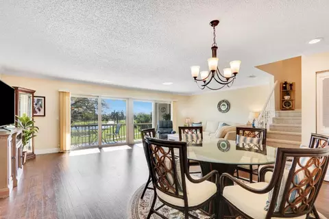 18469 SE Wood Haven Ln #L, Tequesta, FL 33469
