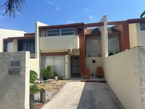 7685 SW 103rd, Miami, FL 33173