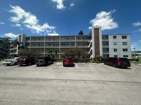 1023 Hythe B #1023, Boca Raton, FL 33434