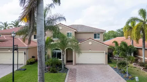 4265 Banyan Trl, Coconut Creek, FL 33073