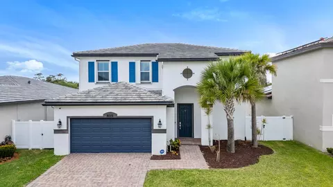 8015 NW Greenbank Cir, Port Saint Lucie, FL 34987