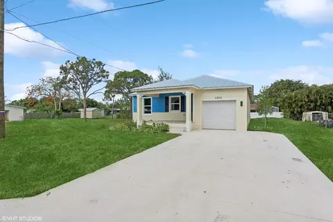 5860 SE Normandy, Stuart, FL 34997