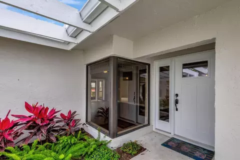 3684 Freshwater Dr, Jupiter, FL 33477