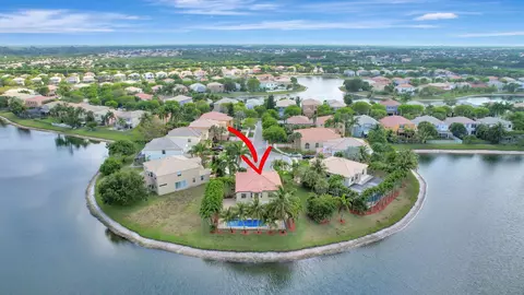 8976 Biddle Ct, Wellington, FL 33414