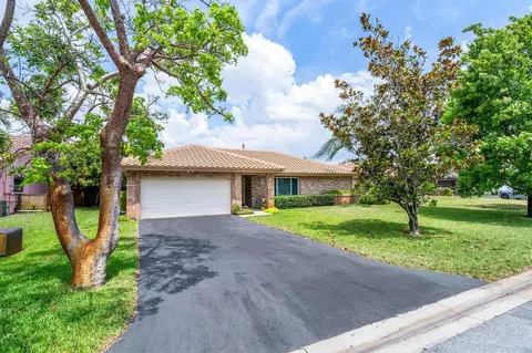 201 NW 108th Ave, Coral Springs, FL 33071