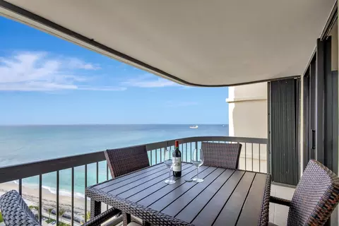 5380 N Ocean Dr #18 G, Singer Island, FL 33404