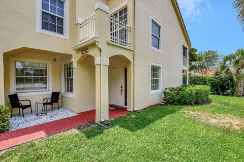 17263 Boca Club Blvd #1, Boca Raton, FL 33487