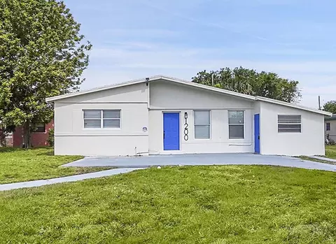 1200 W 24th St, Riviera Beach, FL 33404