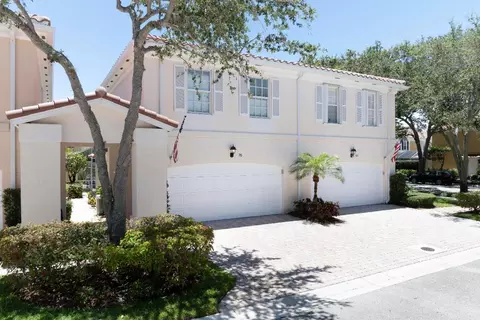 76 Laurel Oaks, Tequesta, FL 33469