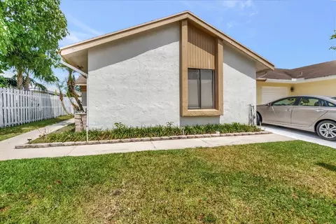 21690 Chimney Rock Park, Boca Raton, FL 33428