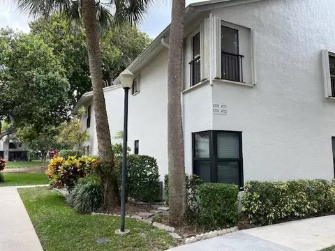 4774 NW 22nd St #42124, Coconut Creek, FL 33063