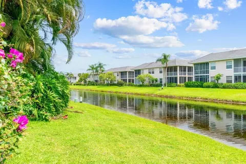 5221 Lake Catalina Dr N #A, Boca Raton, FL 33496