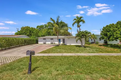 9469 Birdwood St, Palm Beach Gardens, FL 33410