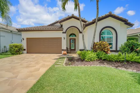 3565 Old Lighthouse Cir, Wellington, FL 33414