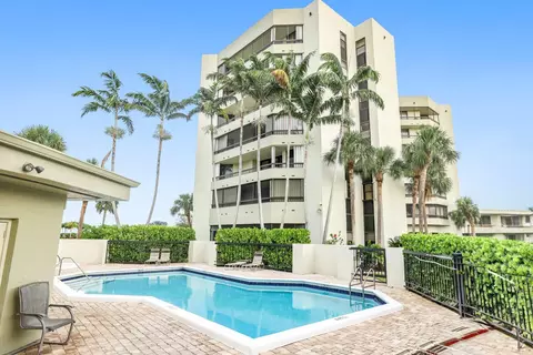6463 La Costa Dr #403, Boca Raton, FL 33433