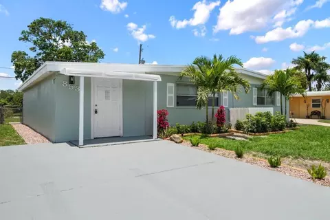 853 Hibiscus, Royal Palm Beach, FL 33411
