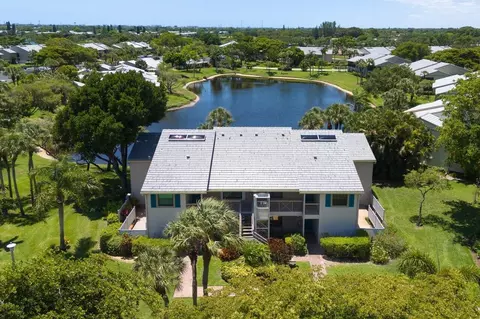 20 Eastgate Dr #C, Boynton Beach, FL 33436