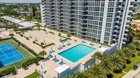 531 N Ocean Blvd #1001, Pompano Beach, FL 33062