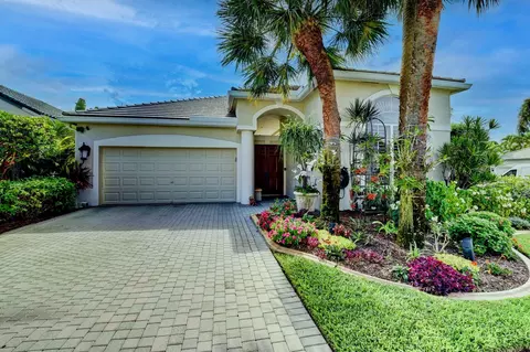 3323 NW 53rd Cir, Boca Raton, FL 33496