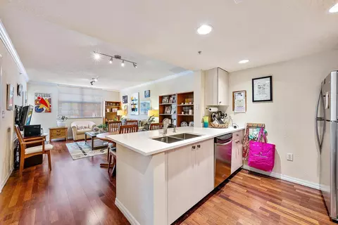 1801 N Flagler Dr #418, West Palm Beach, FL 33407