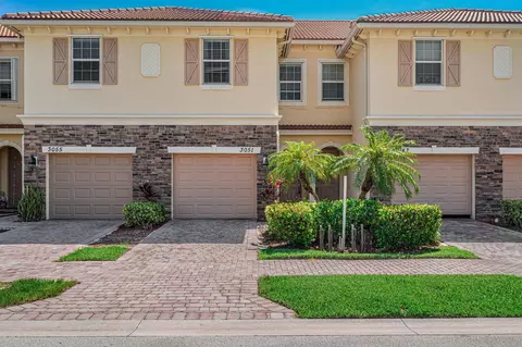 3051 SW Otter Ln, Stuart, FL 34997 photo 1