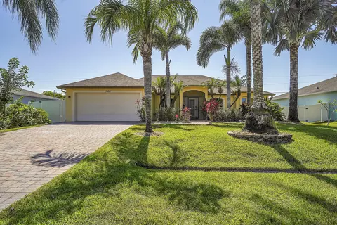 3426 SW Funtuna St, Port Saint Lucie, FL 34953