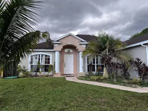 949 NW Bayshore Blvd, Port Saint Lucie, FL 34983
