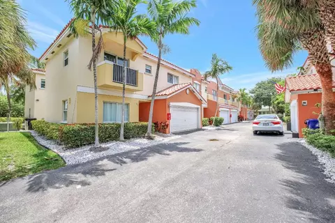 211 NW 14th #211, Fort Lauderdale, FL 33311
